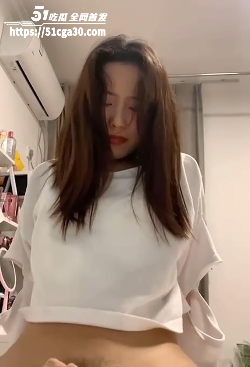 上海已婚少妇王晴约炮视频曝光 3 拷贝