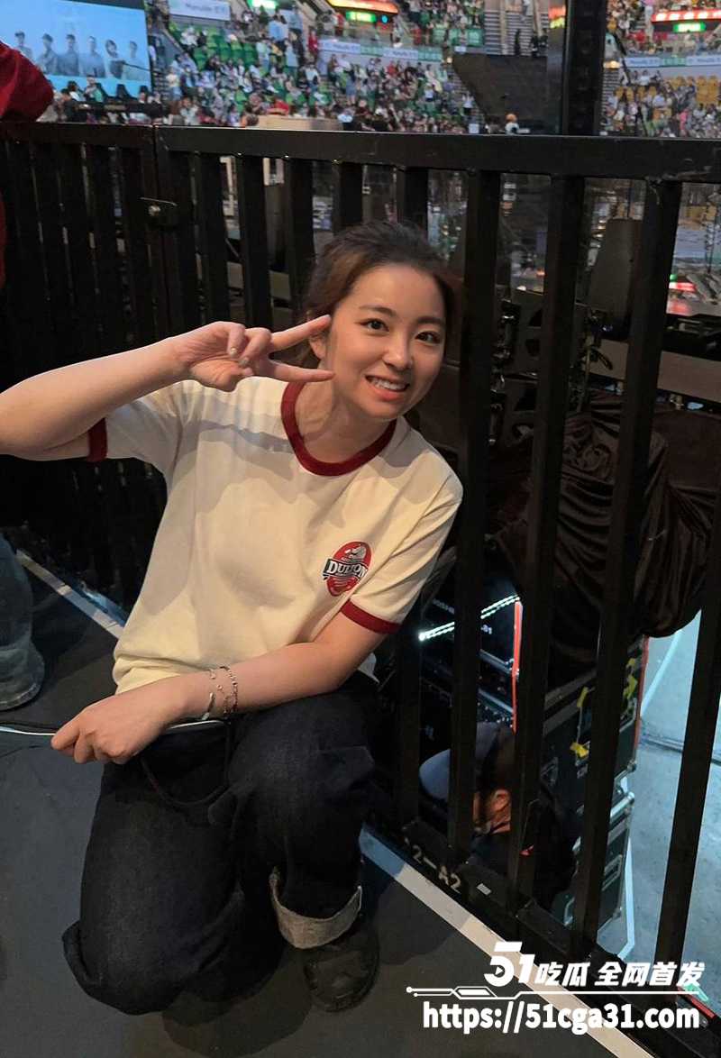 真实摄像头完美偷拍！天津气质美女 董欣丽 居家做爱曝光 全程露脸场面超淫 主动骑乘求操！