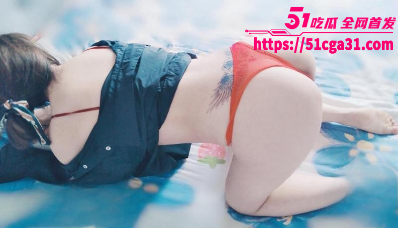 乱伦大神英勇小钢炮暴操尤物大嫂05