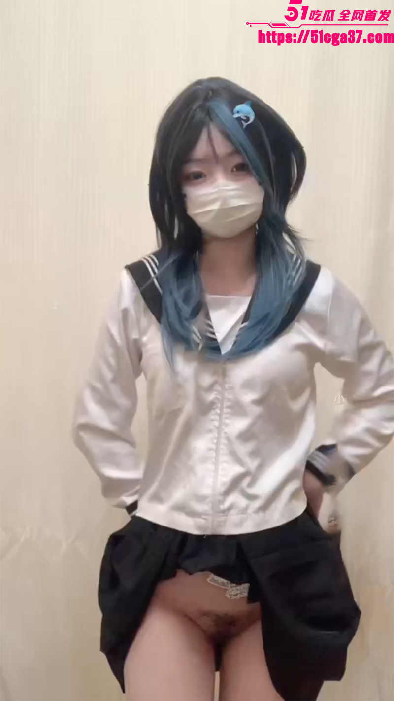 极品福利姬萝莉 小狸 cos洛丽塔 脱衣舞大秀 长腿嫩穴身体娇小可人 各种诱人动作更是风骚到极致！