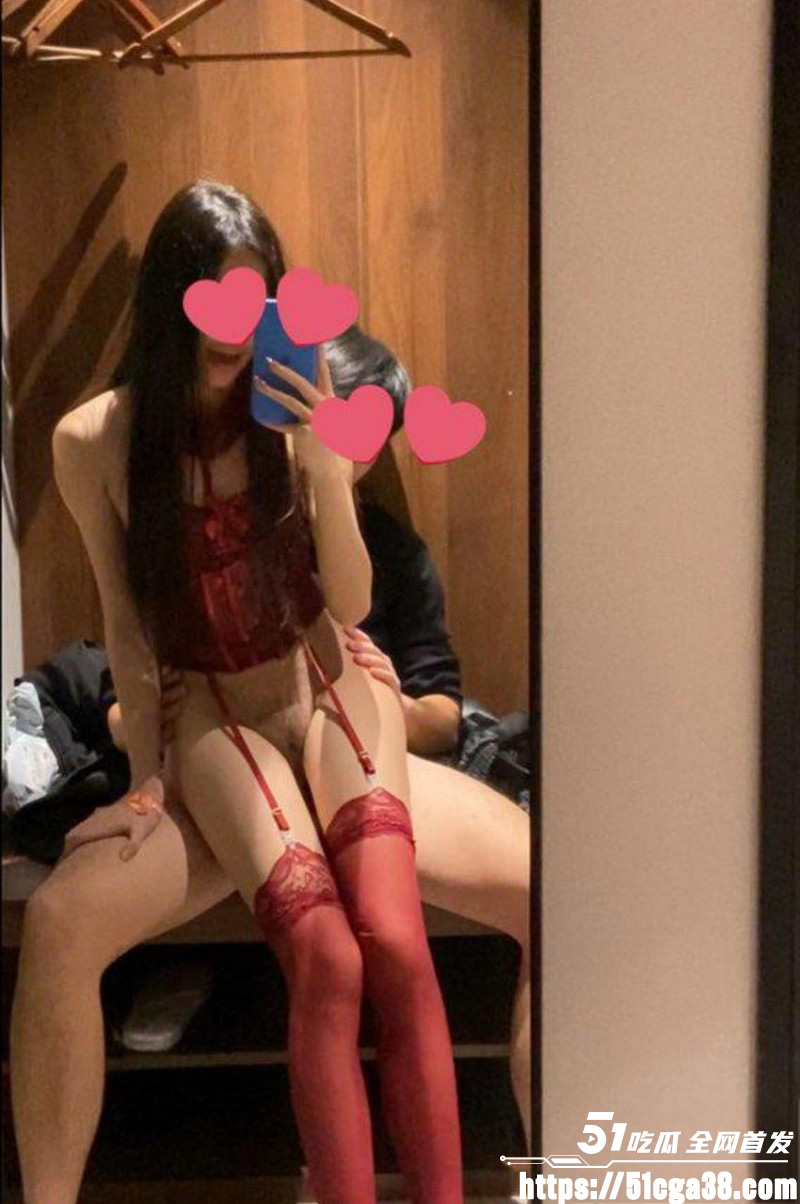 超嫩女大约炮体育生被内射05