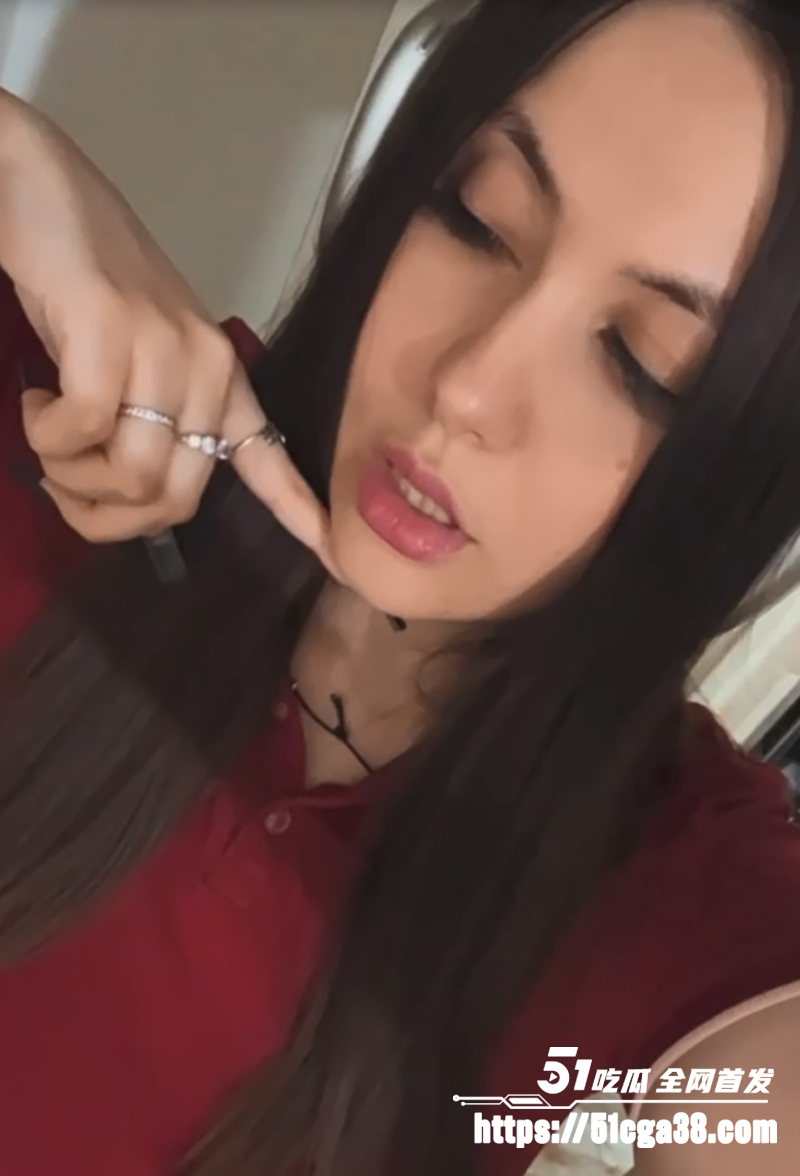 三亚BQMCLUB 俄罗斯舞女 不雅视频流出 异国尤物和客人裸聊发骚 露奶抠穴玩自慰 淫值炸裂！