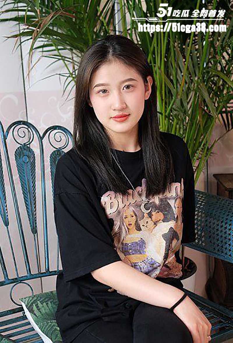 希威社极品女神彤彤大尺度私拍套图 1 拷贝
