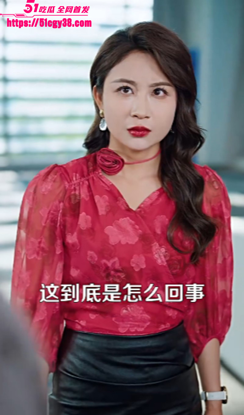 短剧《塔吊工竟是黑客大帝》全集06