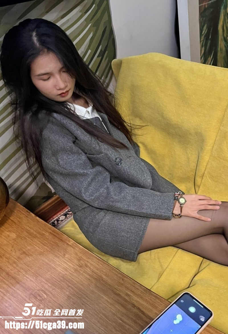 清纯舞蹈生被金主调教吞精02