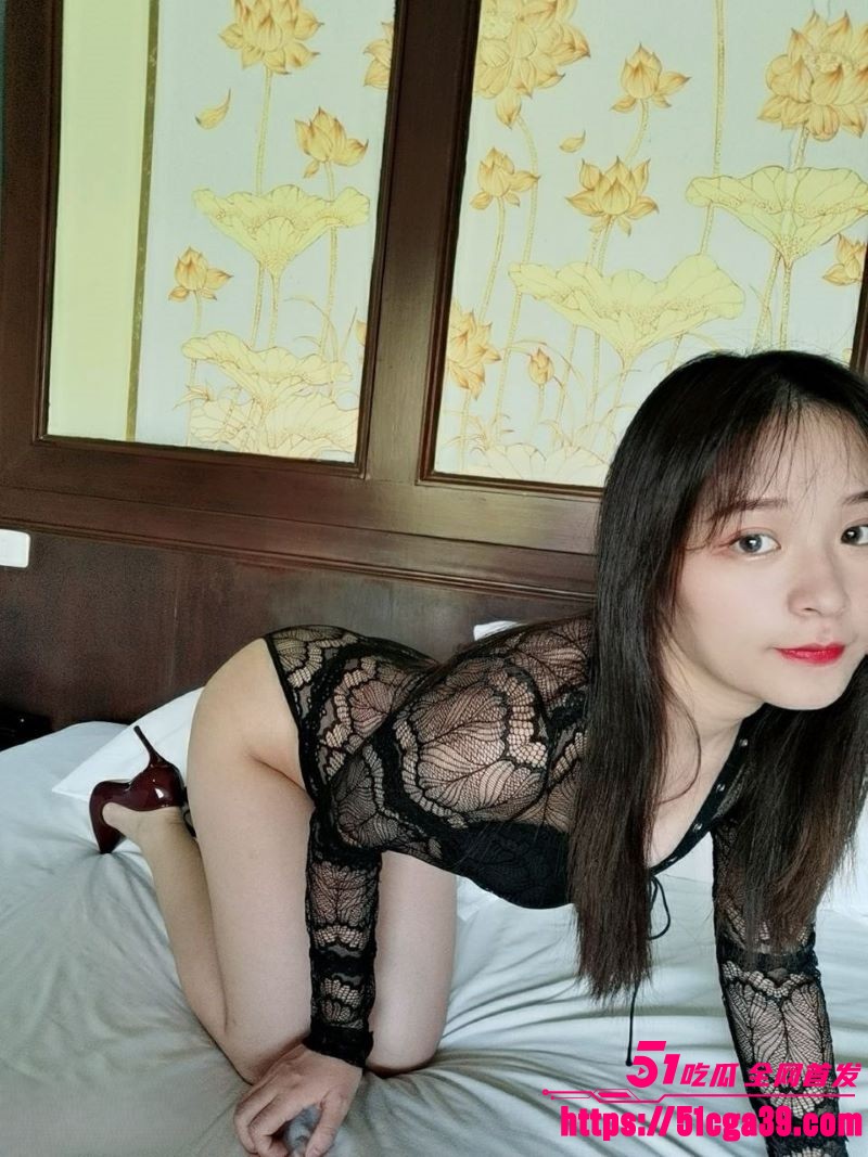 超高颜值美女私拍口交视图流出 5