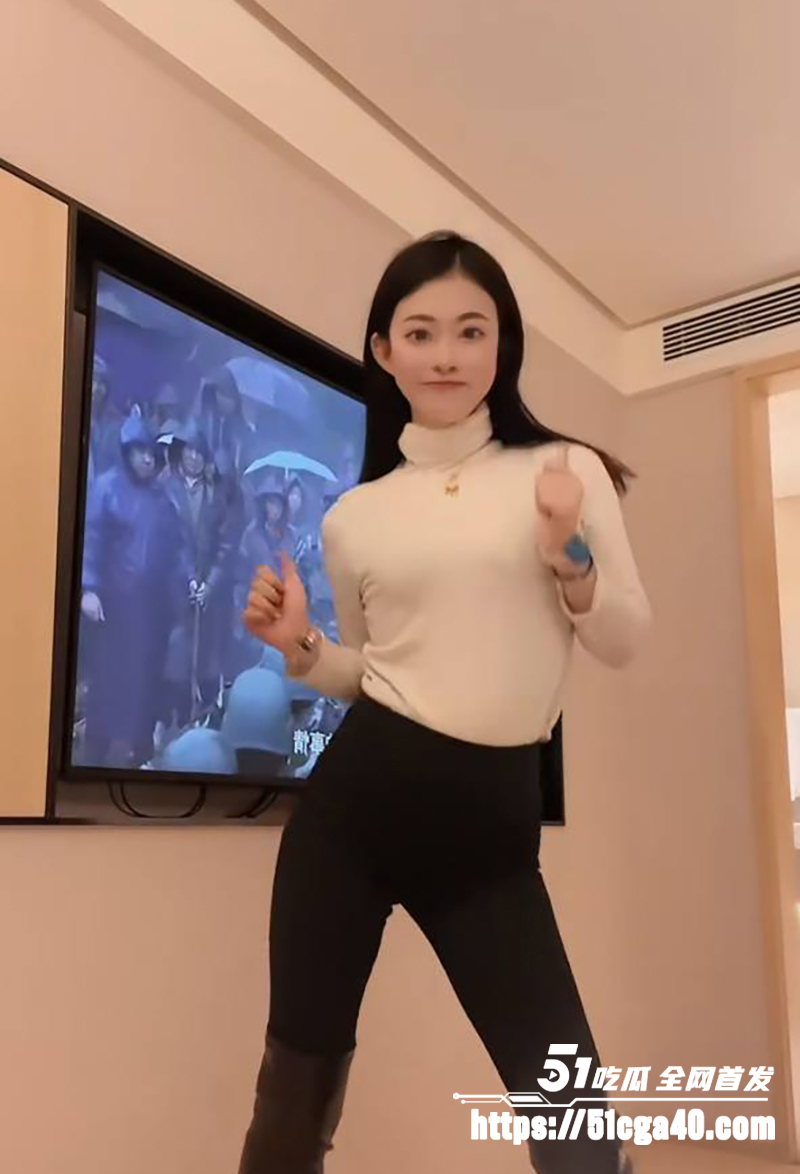 快手网红一口丸耶裸聊视频泄露 2 拷贝