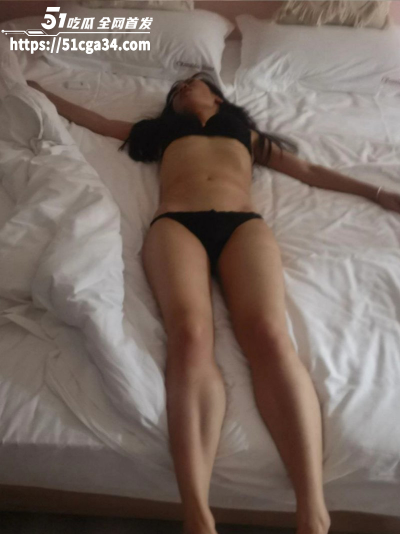 35岁少妇出轨同事玩腻后被曝光04