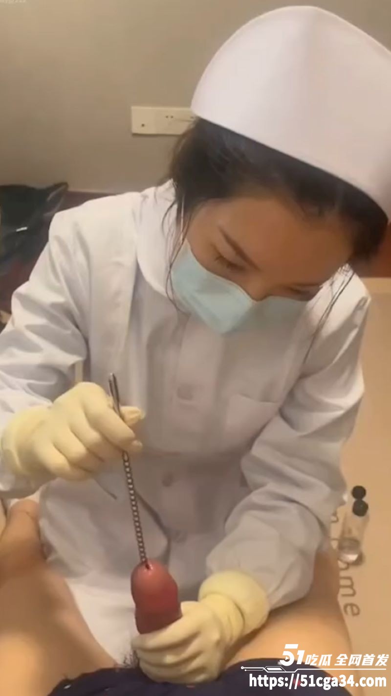 护士小姐姐钢针插龟头套弄玩法曝光 2