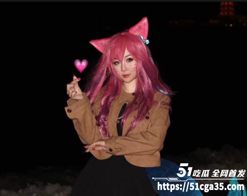 山东烟台女幼师 网盘做爱视频曝光 腰肢纤细臀线诱人 多种体位花式做爱 上演活春宫大戏！