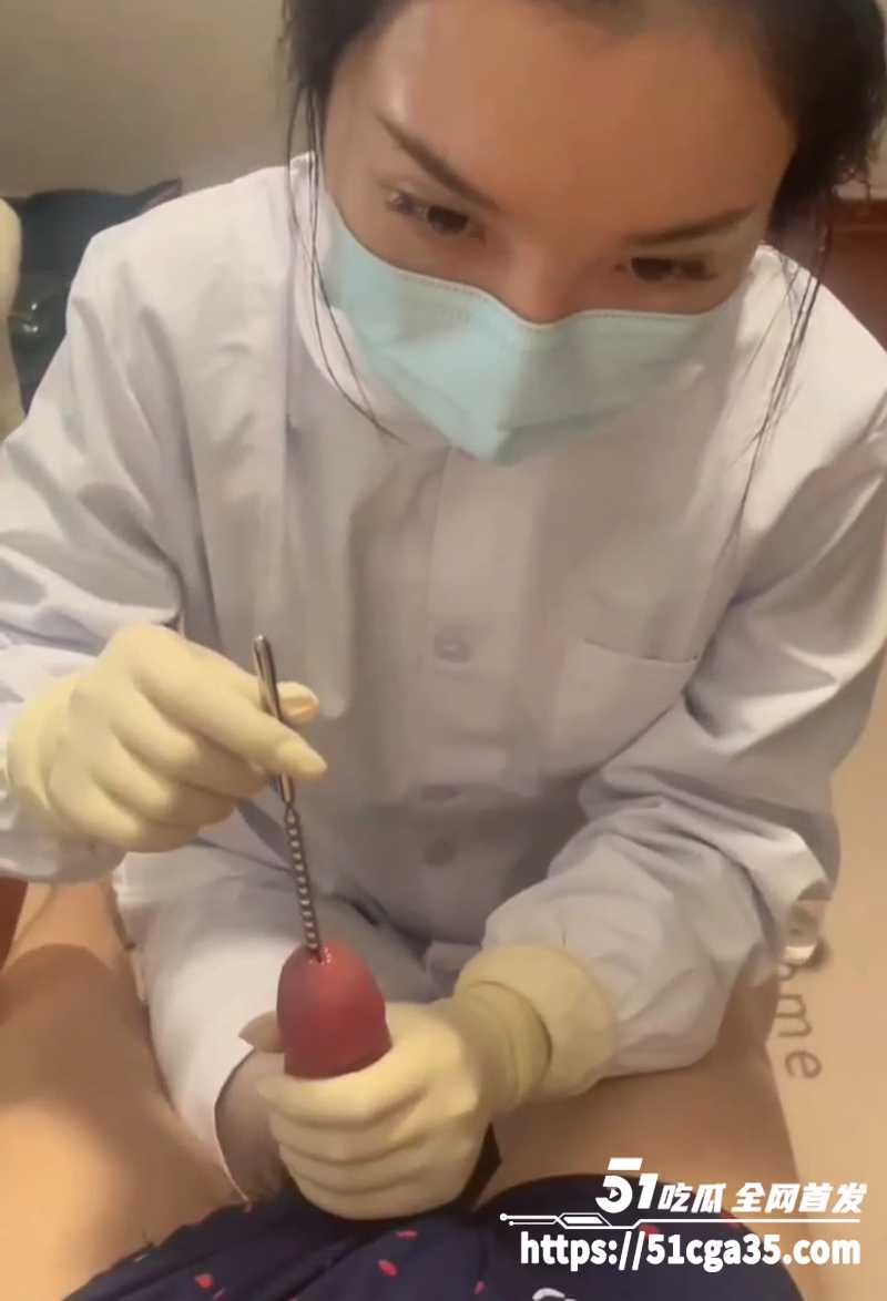 小护士尿到责SM调教视频 3 拷贝