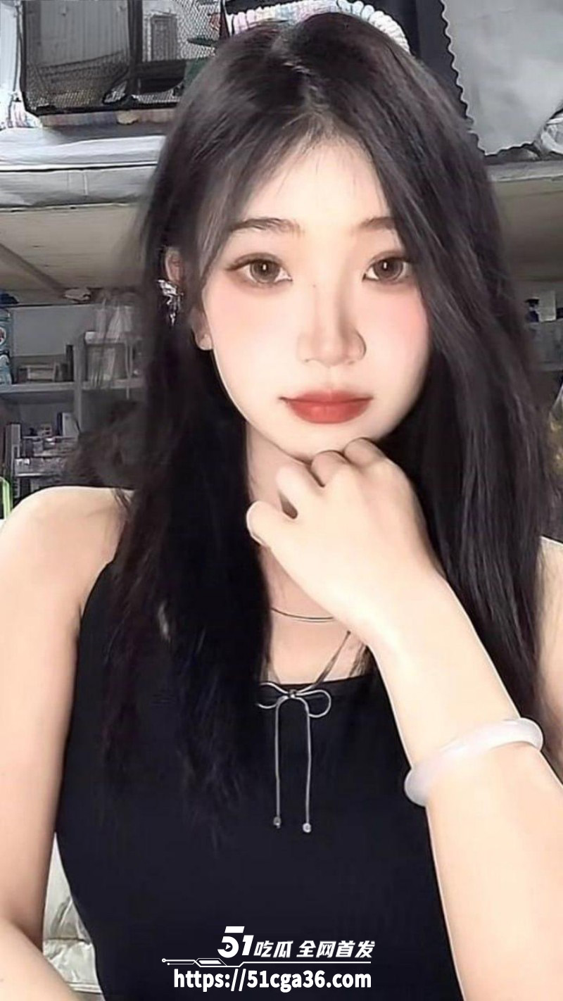 哈尔滨医科大学 李思甜 网上撩骚被炮友PUA 不远千里送逼上门 被长屌暴操直顶子宫！