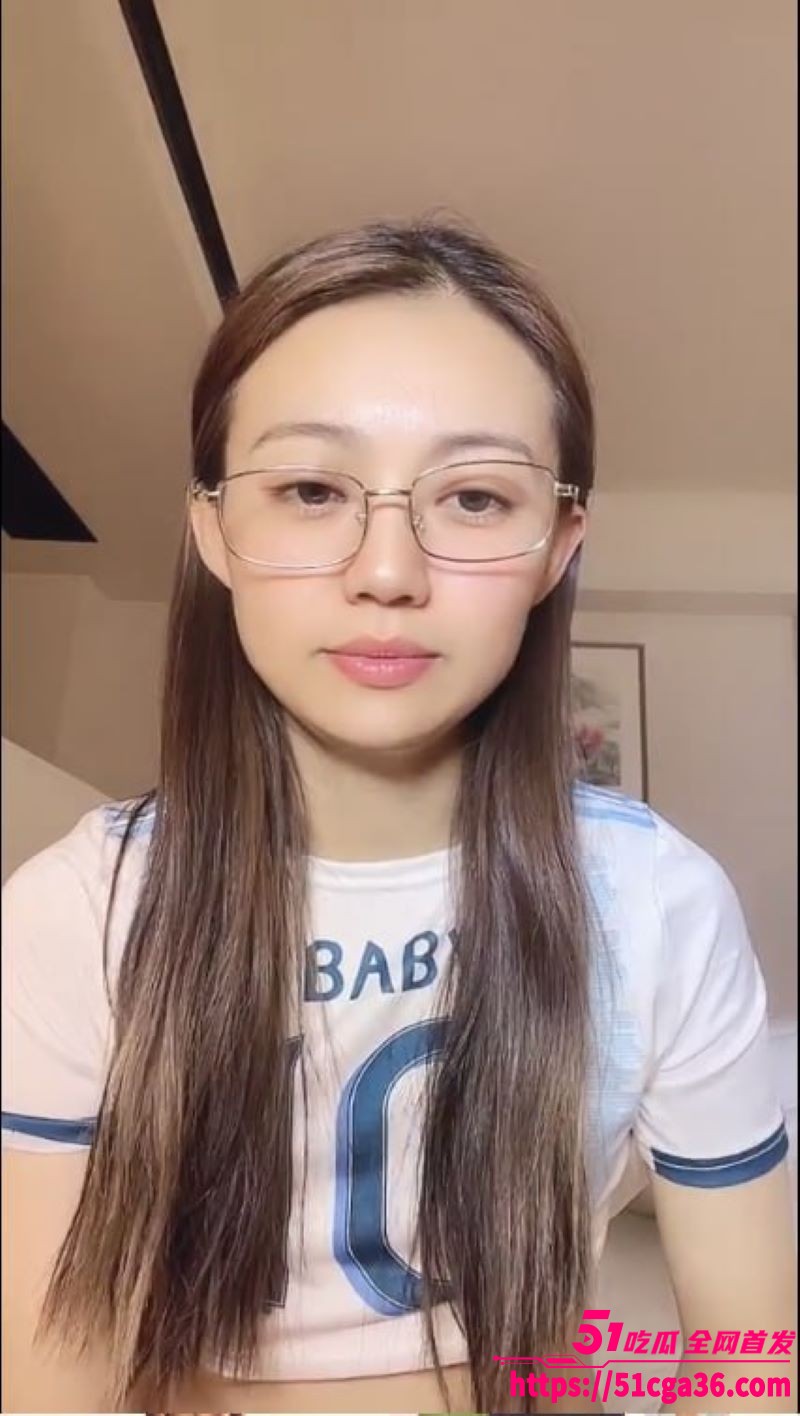 抖音极品骚母狗 希望之光女神 直播泄密 全裸舞蹈风情万种 跳蛋插逼高潮痉挛！