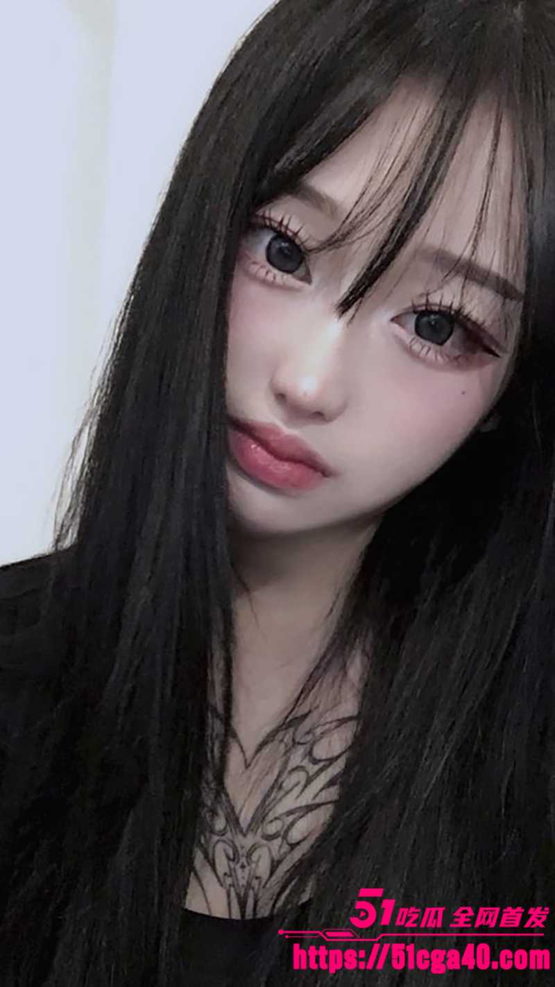 韩国清纯美女模特 ixovever 与男友激情啪啪视频曝光 堪比明星的神仙颜值 蜂腰长腿气质极佳！