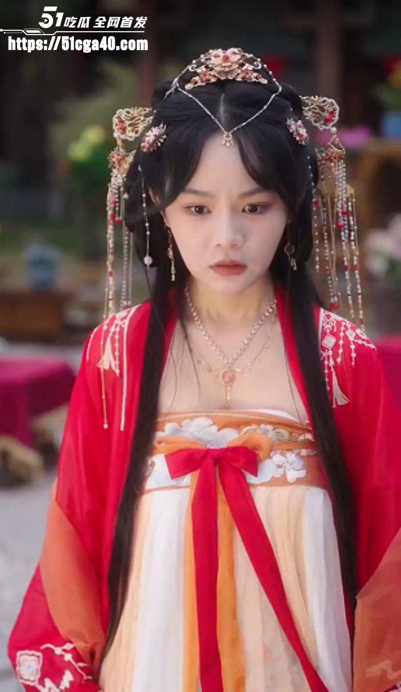 每日短剧《大婚当日夫君逃婚我改嫁》结婚当日发现夫君并非心上人 青梅竹马竟死于非命！