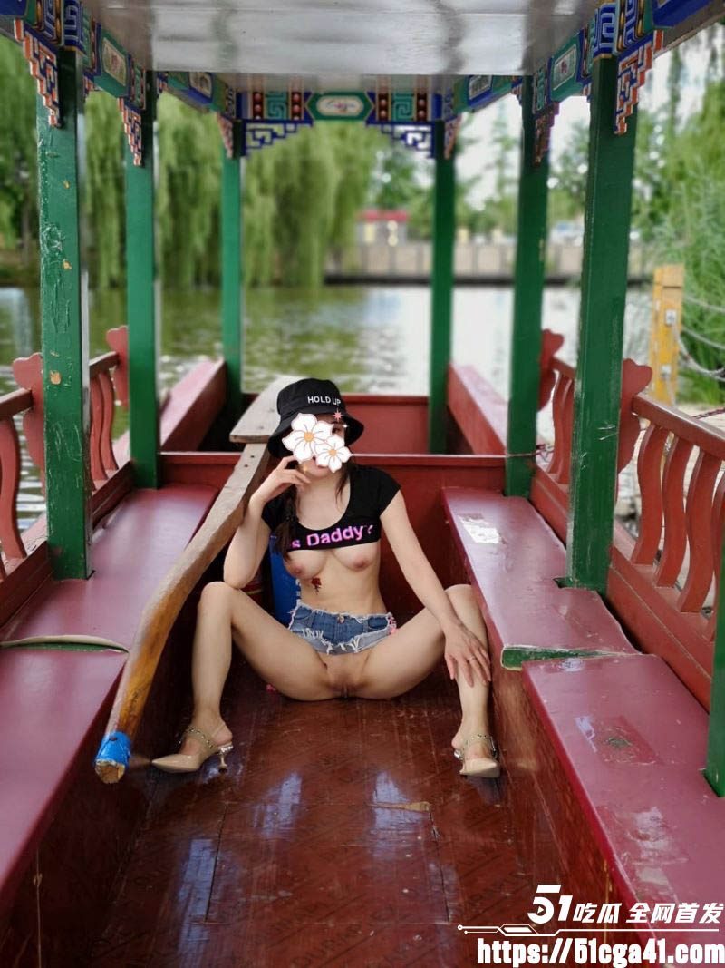 推特性感人妻尤物闹闹Style户外极限露出自慰啪啪福利 7