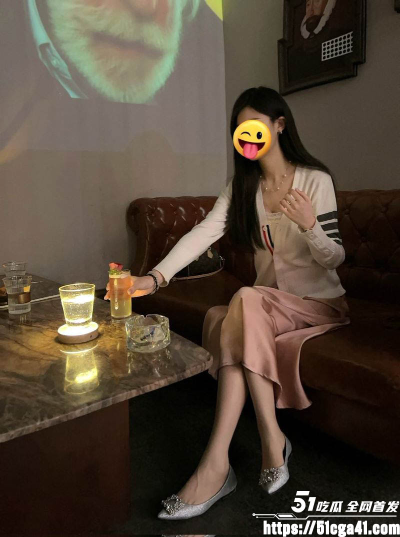 极品空姐少妇性爱视频曝光 3