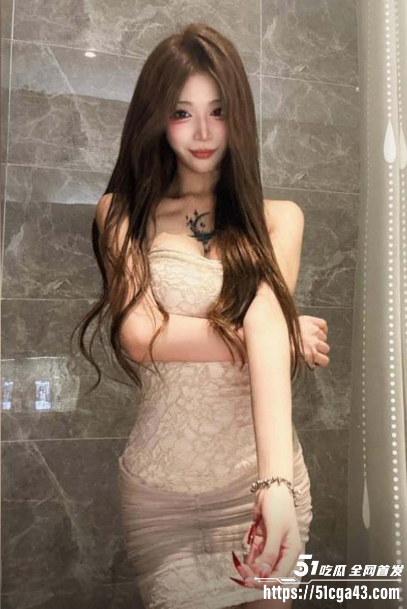 抖音擦边御姐李熙定制裸舞私拍03