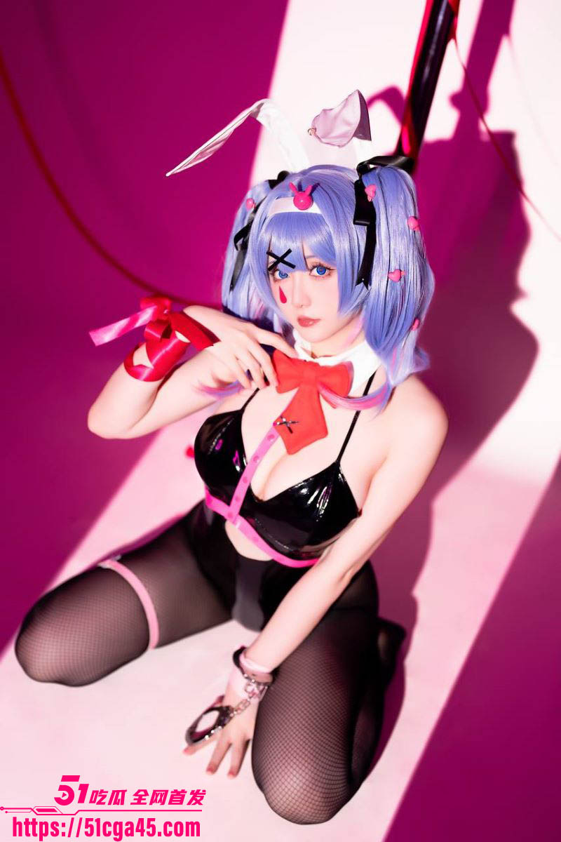 二次元福利姬星之迟迟cos初音未来女战士各种大尺度拍摄 7