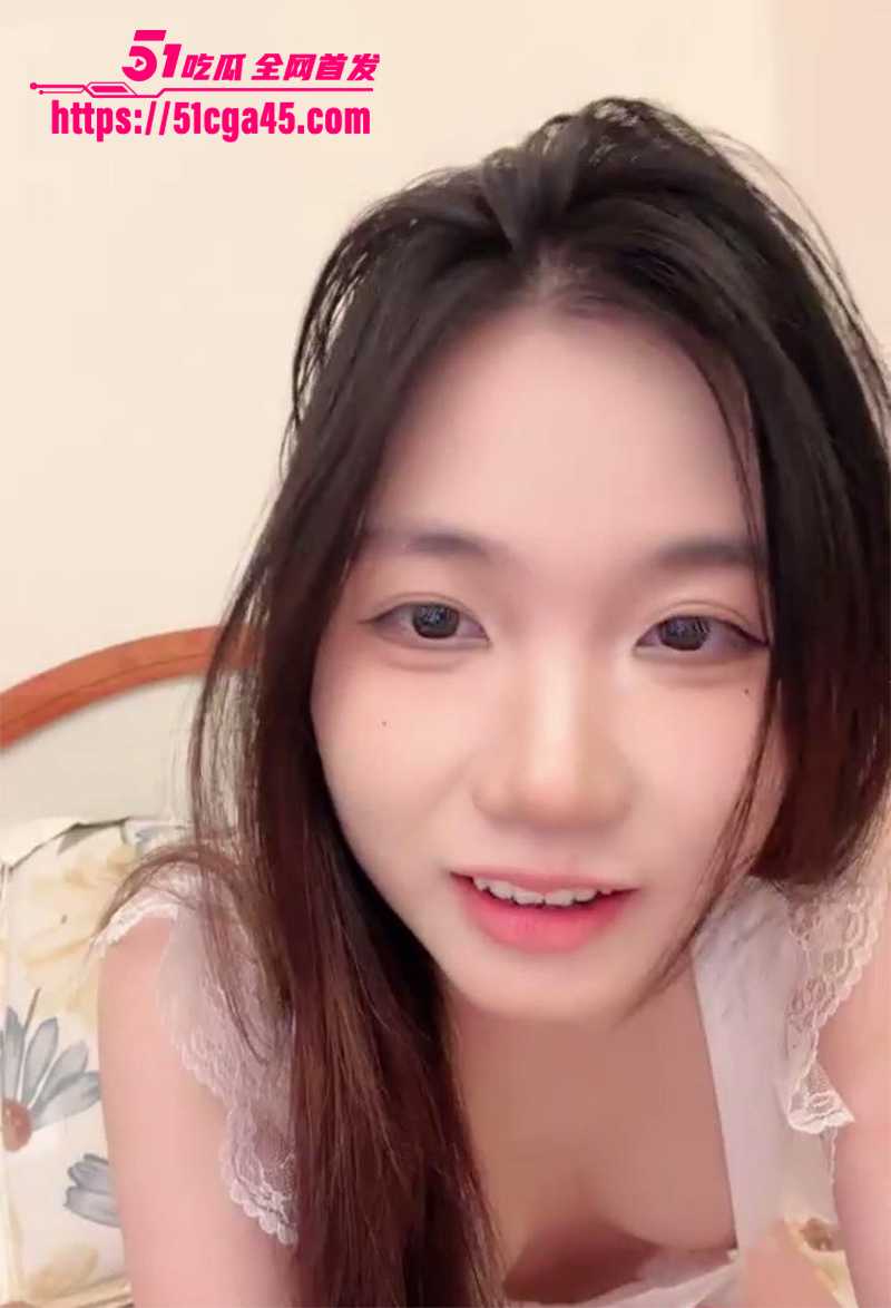 极品萝莉 女大猫猫在校 直播大秀福利视频流出 美术系反差学生妹跳蛋自慰 表情淫荡对白淫骚！