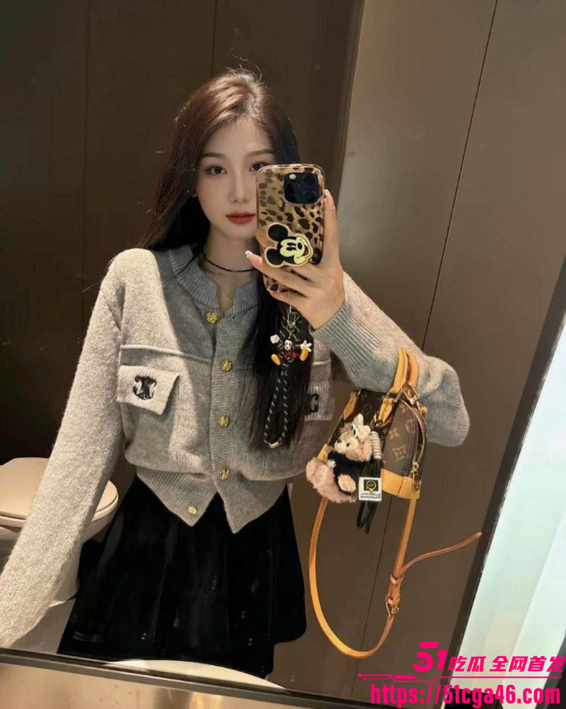 推特反差婊蔓蔓苏被金主调教跳蛋玩弄 2
