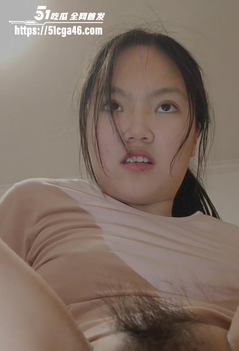 湖北潜江反差妹 陈昱锦 不雅视频流出 清纯少女认主玩裸聊 全程露脸自摸蝴蝶骚穴 阿黑颜表情无比撩人！