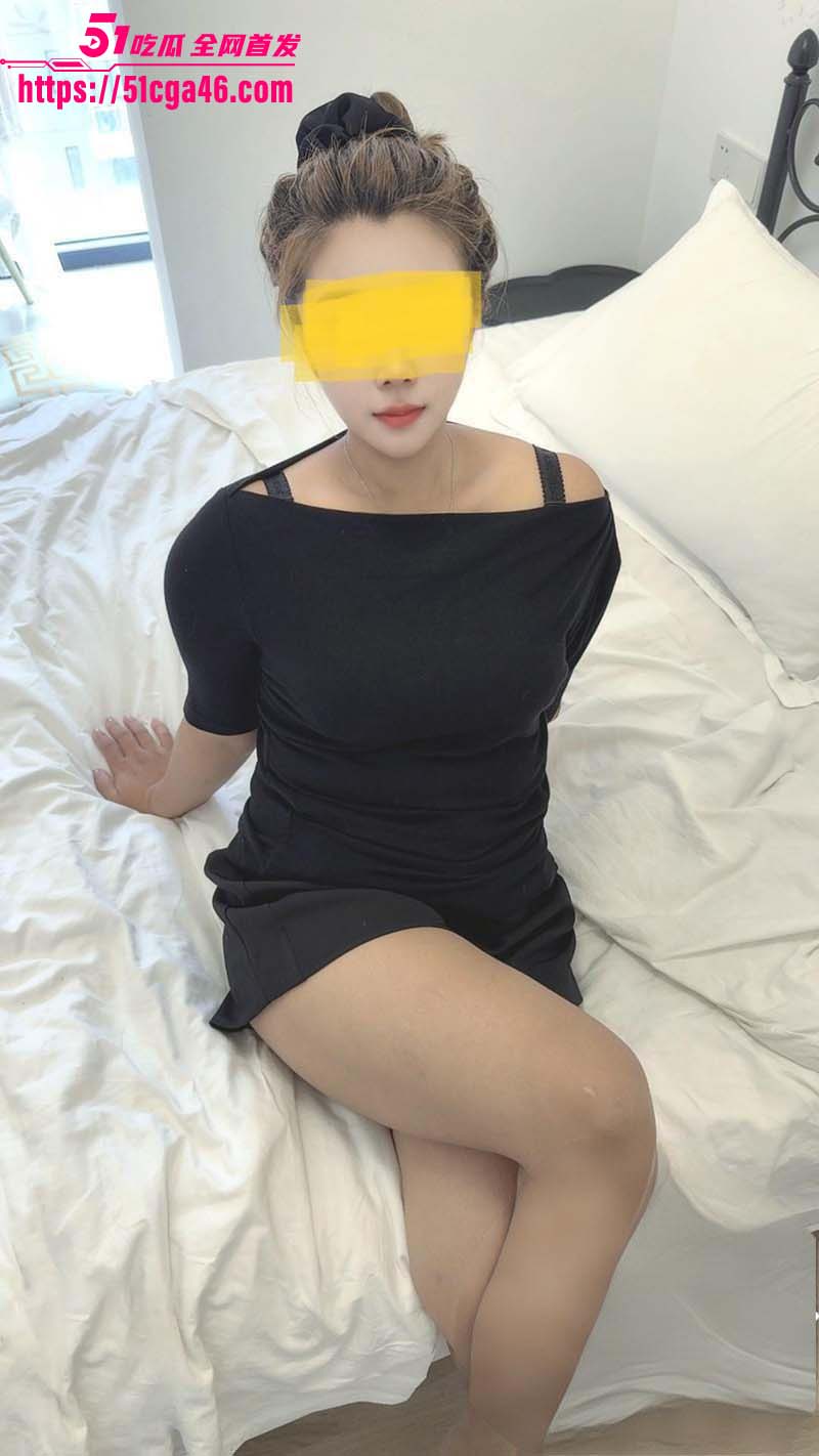 奶子即正义酒后当老婆面内射小姨子04