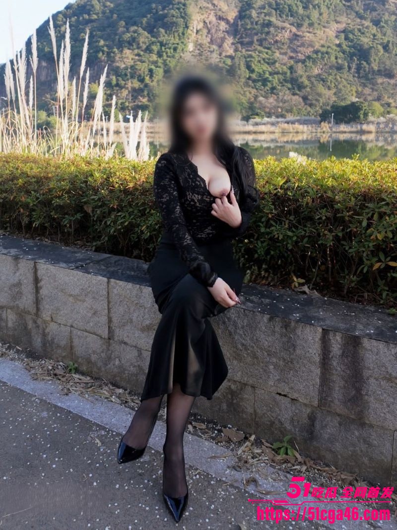 极品淫妻博主烤肉爸爸最新淫妻私拍 7