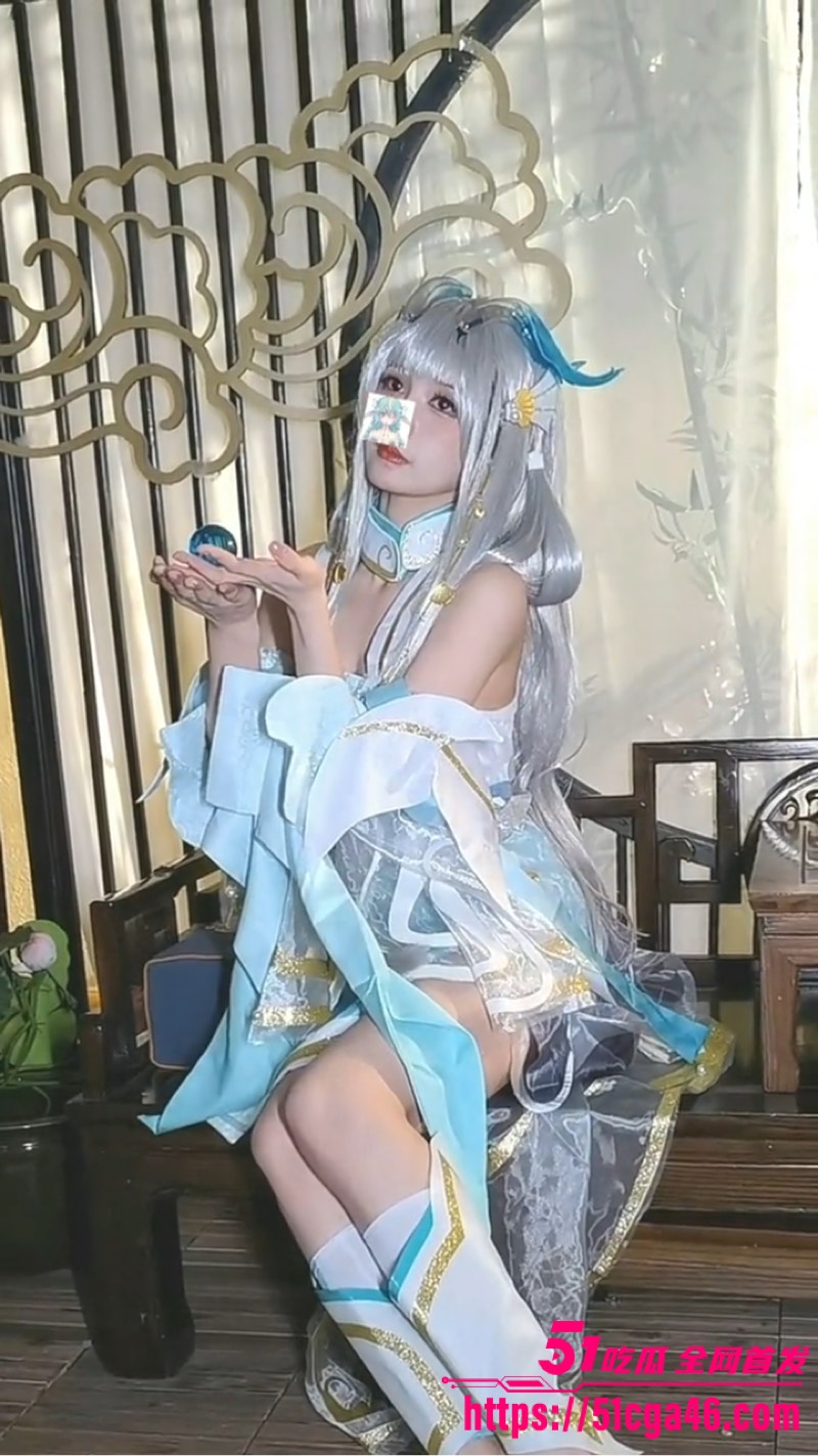 极品福利姬萝莉嫩妹 橘子汪醬 COS写真花絮流出 颜值身材双顶级的尤物 被摄影师狂拍三角区！