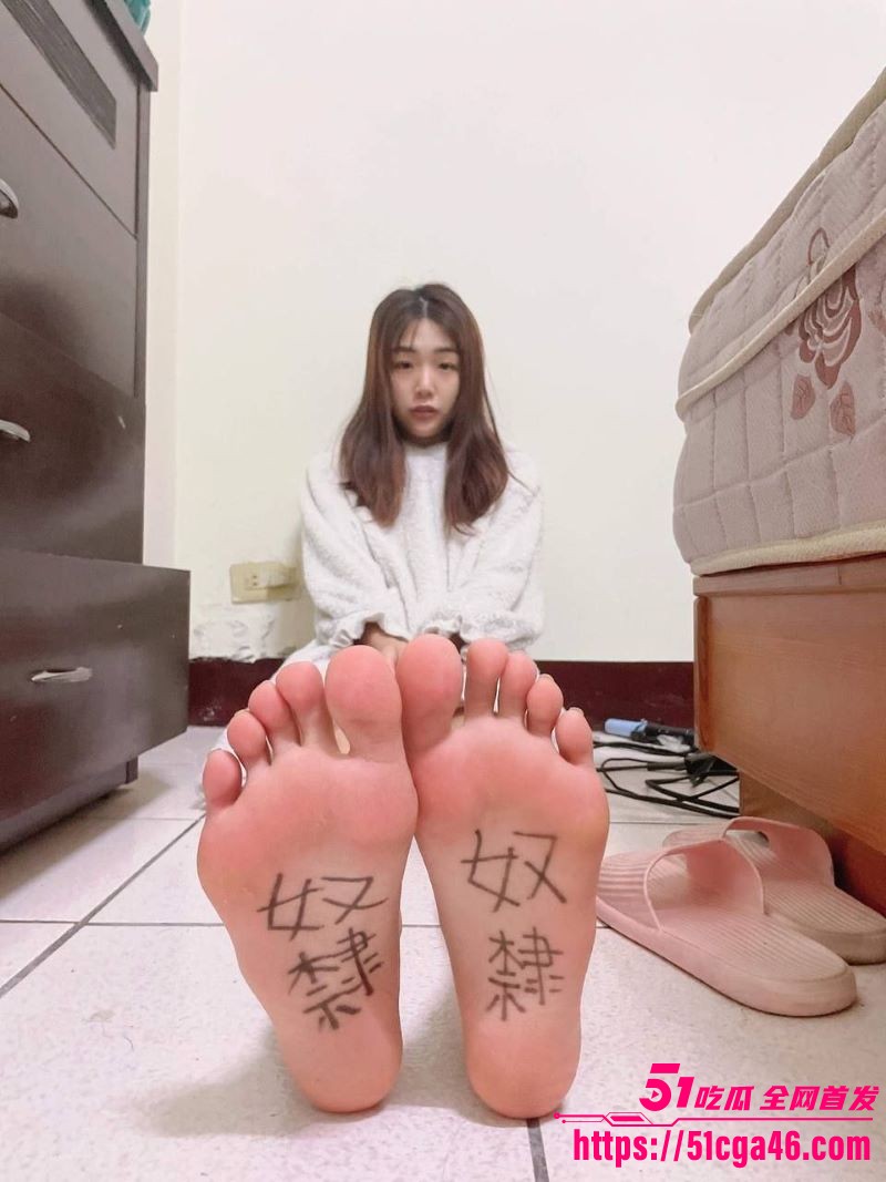 极品福利姬母狗调教视频曝光 3