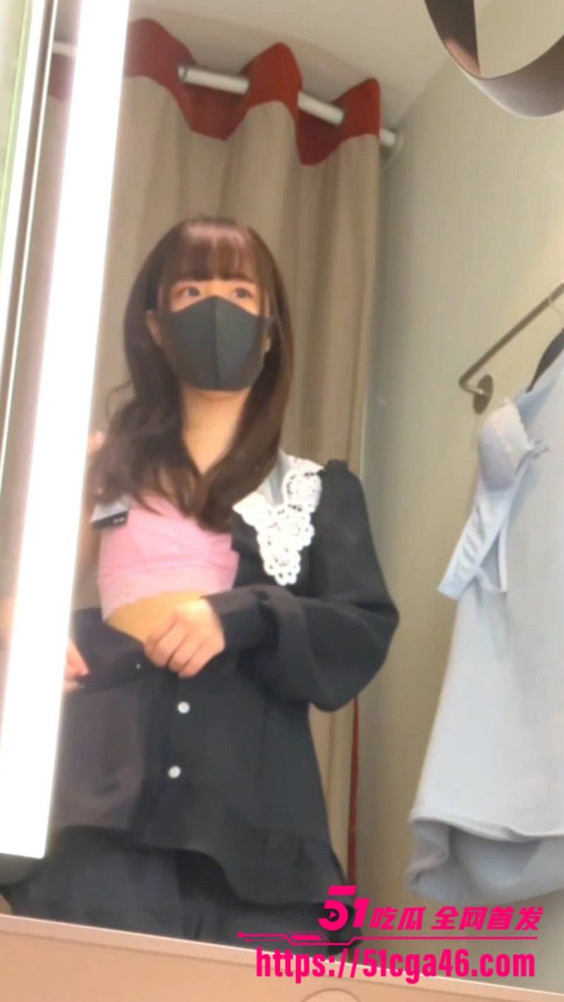 3平胸学生妹3