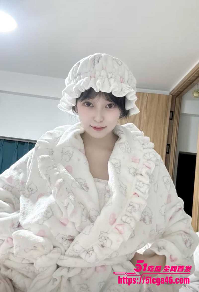 10万粉丝晗小宅呆宅晗极品清纯女神不雅视频流出2拷贝
