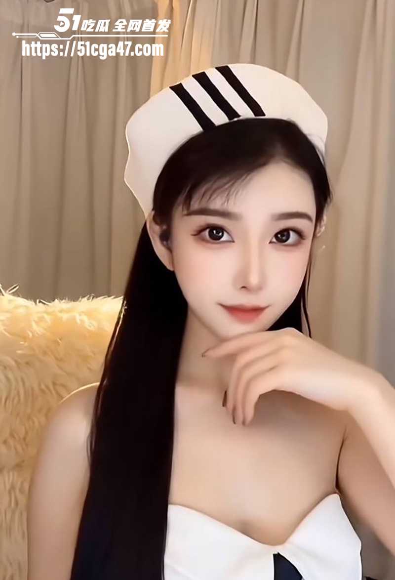 极品网红 鱼乐呀 拍自慰淫片给榜一大哥赏乐 完美露脸拿假屌狂插骚穴 情趣比基尼造型超撩人！