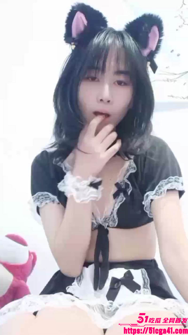 医学专业大二学生妹自慰视频流出 透明情趣装诱惑十足 粉嫩骚穴自慰挑逗 令人欲罢不能！