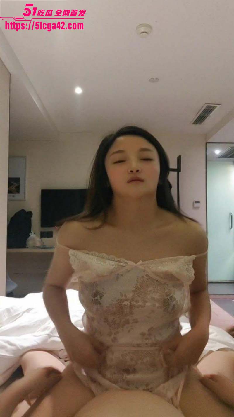 湖北恩施丁在春约炮视频07
