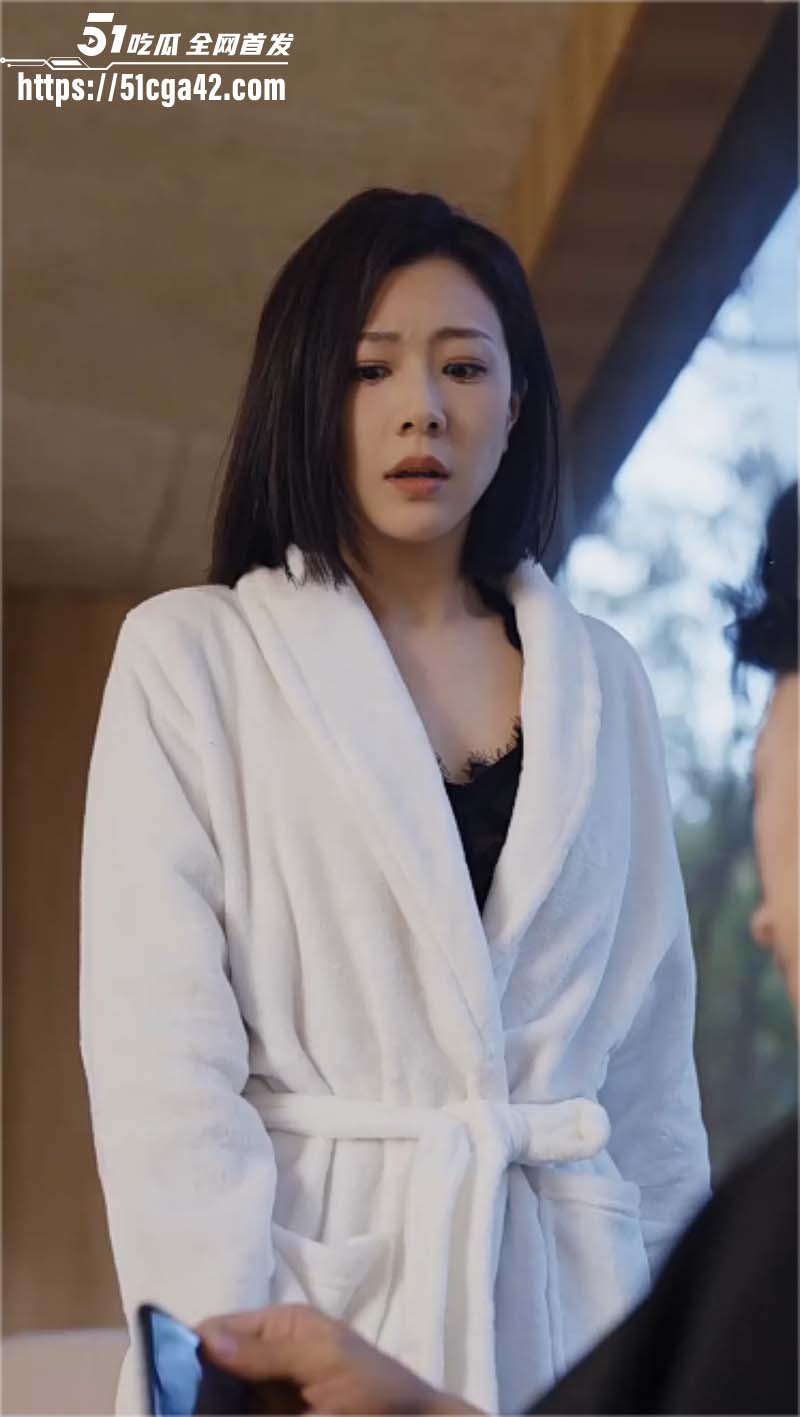 每日短剧《不安与室》全集02