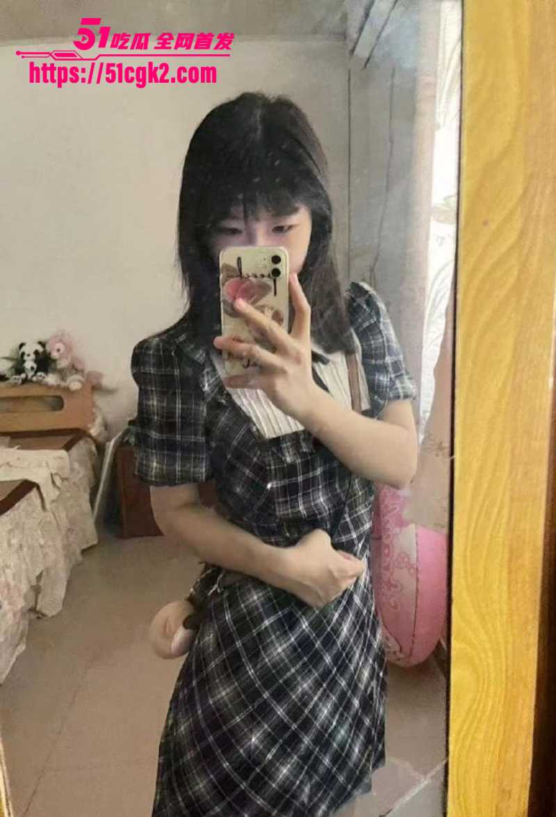 清纯学生妹反差不雅视频曝光 3 拷贝