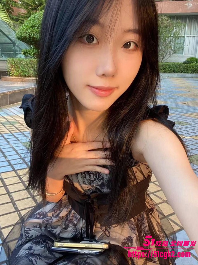 编组 4