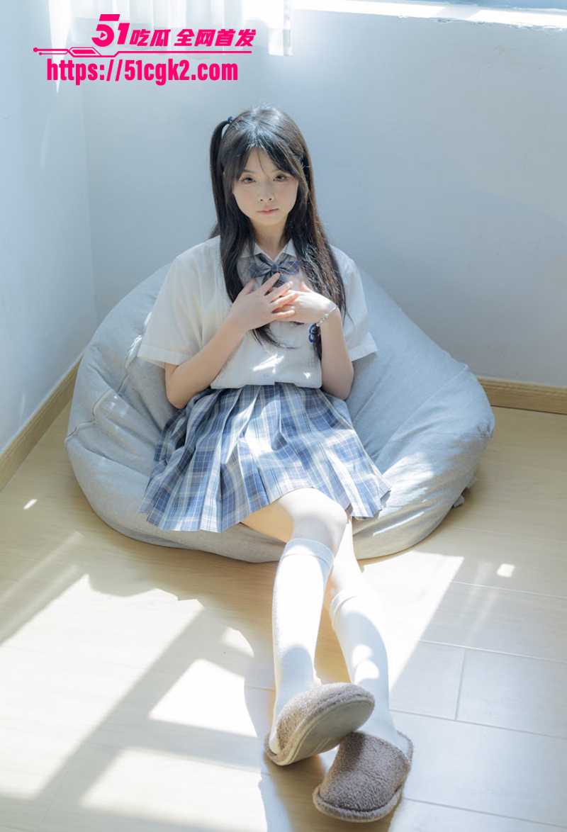 素人渔夫新作清纯可爱萝莉妹林书辞被调教视频流出2拷贝