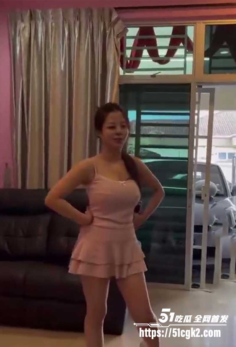 华商女到小三家怒殴出執的老公视频曝光5拷贝