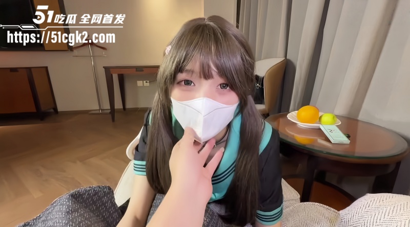 极品福利姬 情深叉喔 最新剧情巨乳援交记 为了新款手机陪睡大叔被包养 滴蜡调教深喉口爆无套内射！