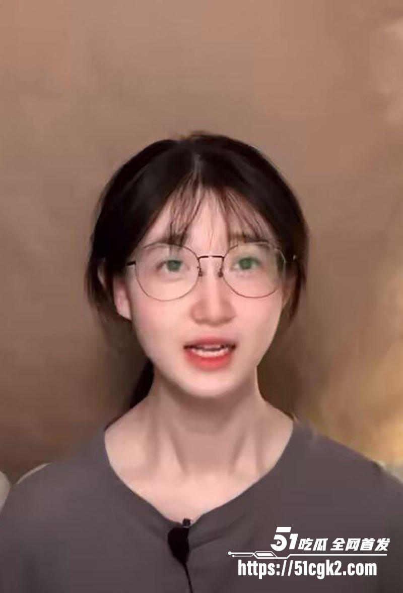 油管政治女博主七七叭叭TALK性爱视频曝光10拷贝