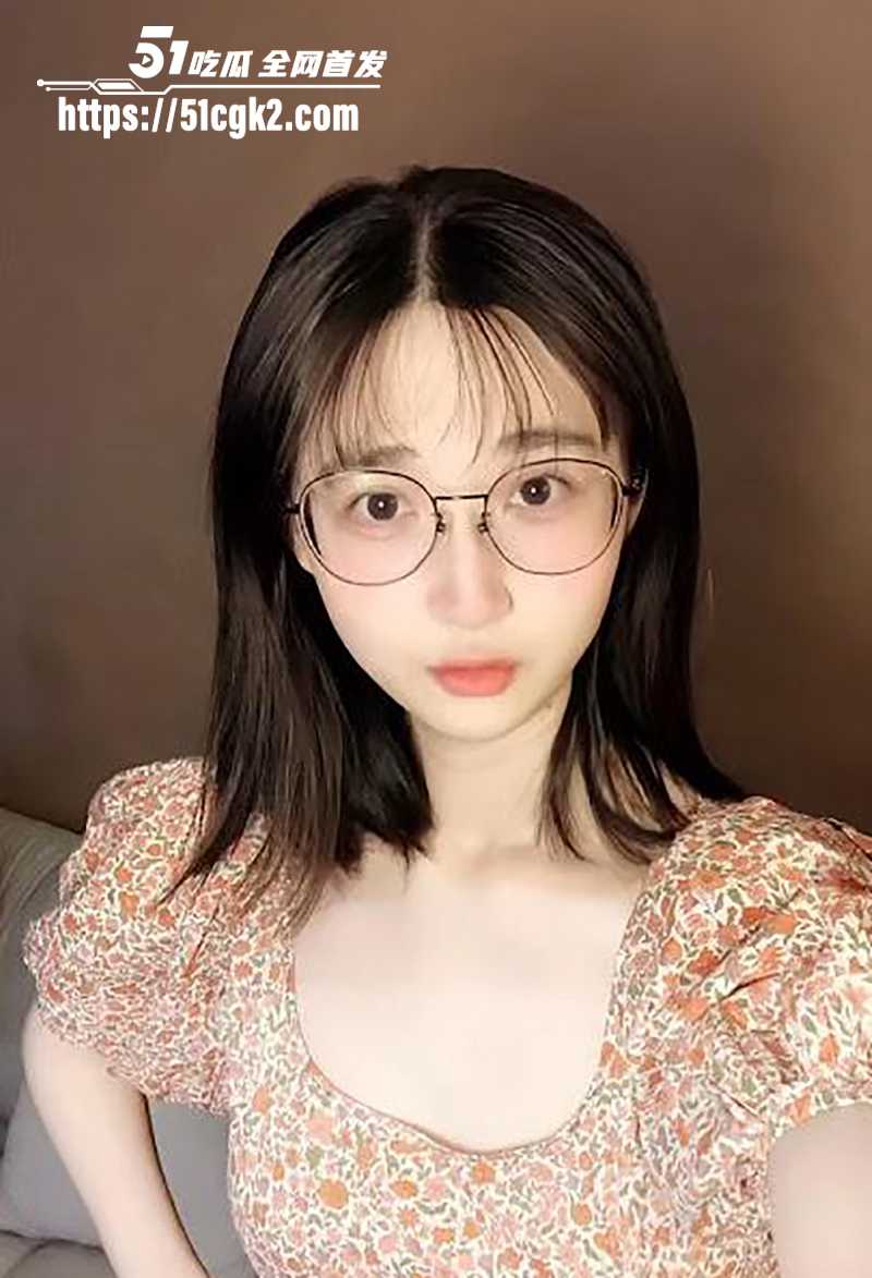 油管政治女博主七七叭叭TALK性爱视频曝光8拷贝