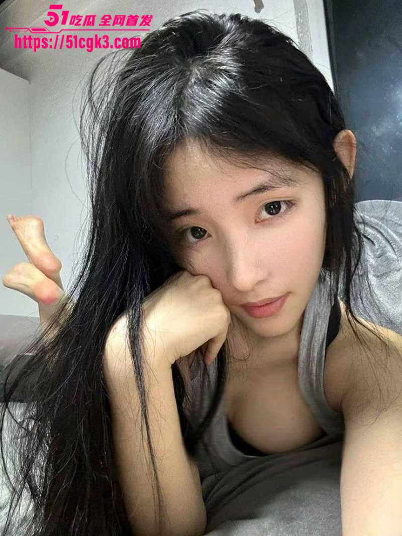 9大四小骚货 胸小臀大10