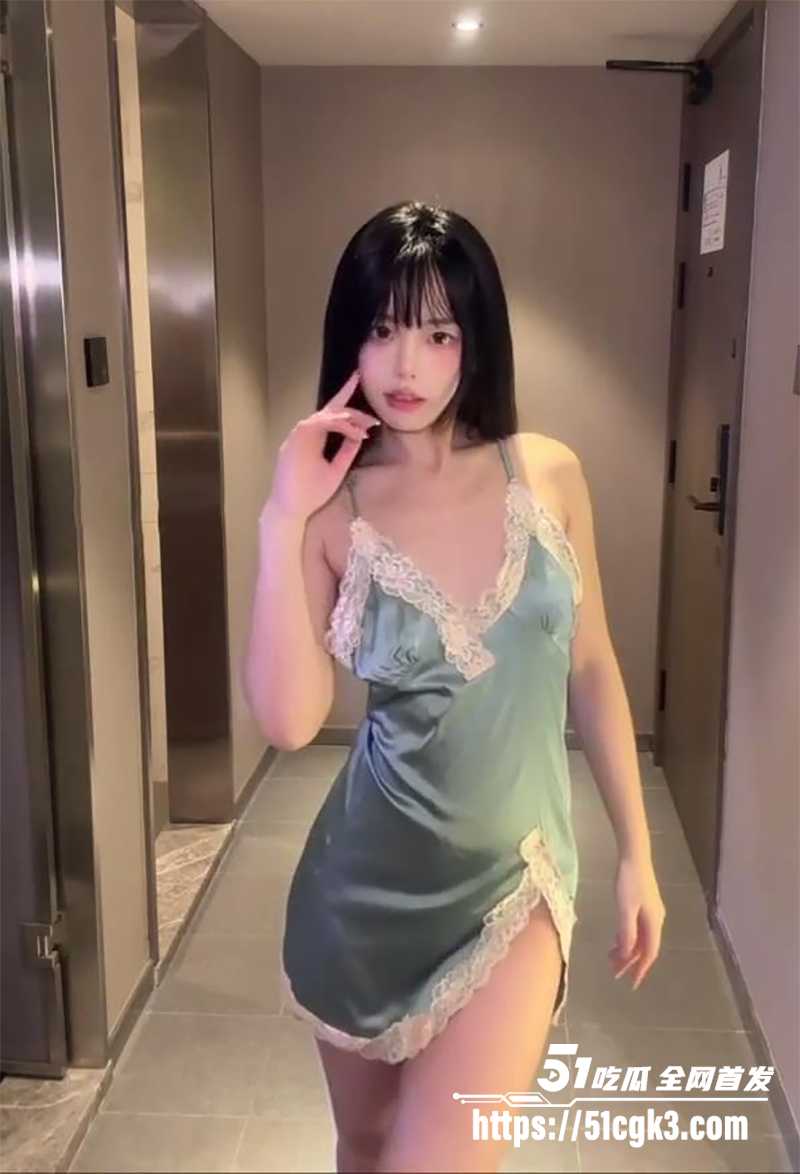 B站极品女神香草姐姐反差福利视频流出5拷贝