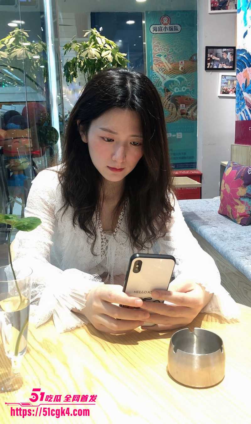 极品气质人妻 被炮友曝光性爱视频 后入打桩爆操淫叫连连！