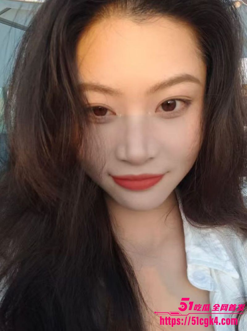 山西反差婊学生王紫晴性爱视频曝光 4