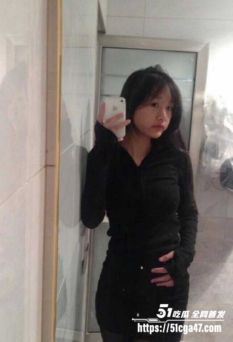 巨乳学生妹不雅视频流出 2 拷贝