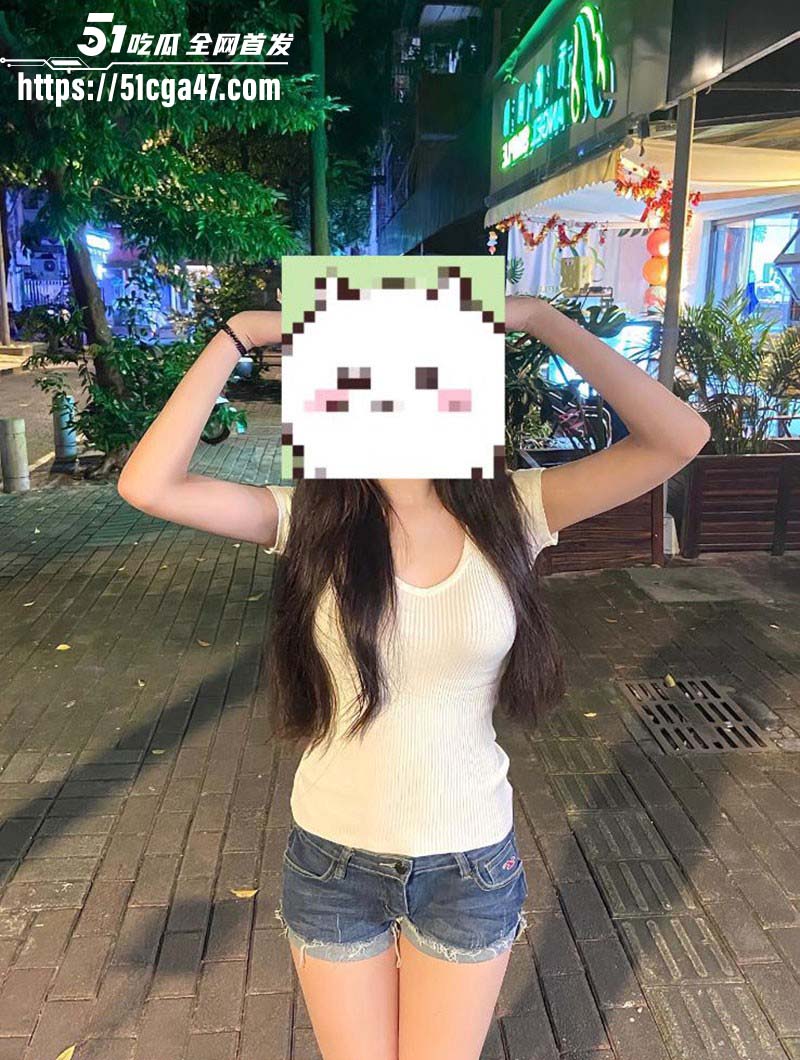 丰乳肥臀的姐姐妹妹给我做女仆的一天03