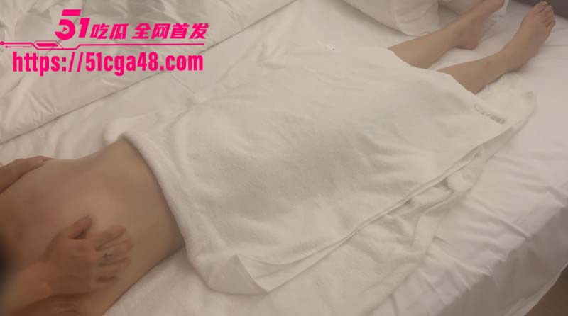按摩小子第七弹偷拍极品在校女大011